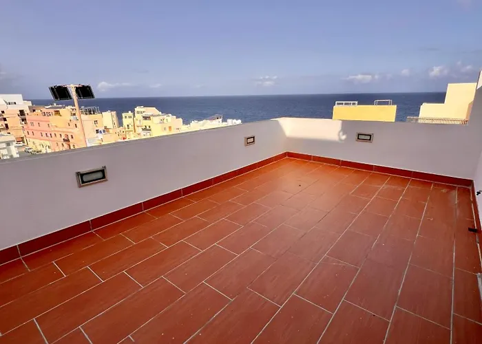 Thea Appartment