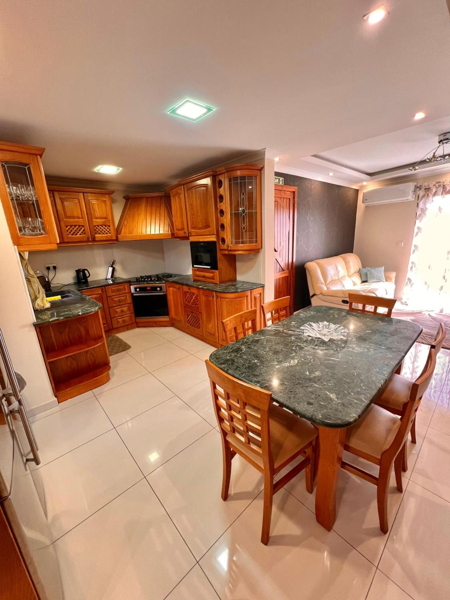 Thea Apartment
